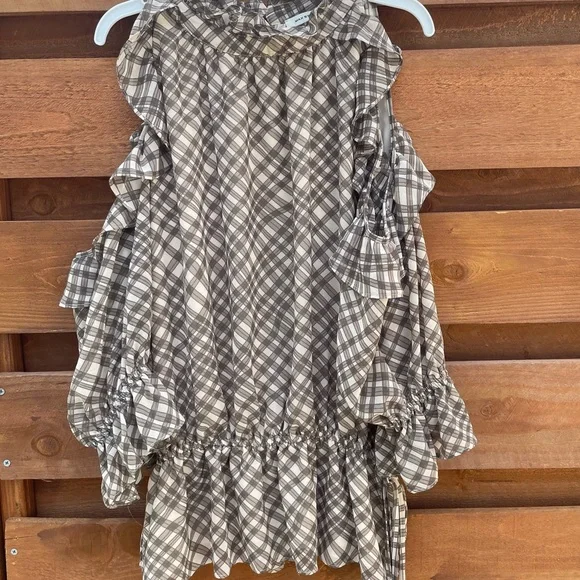 Max Studio Ruffle Top - Picture 6 of 10